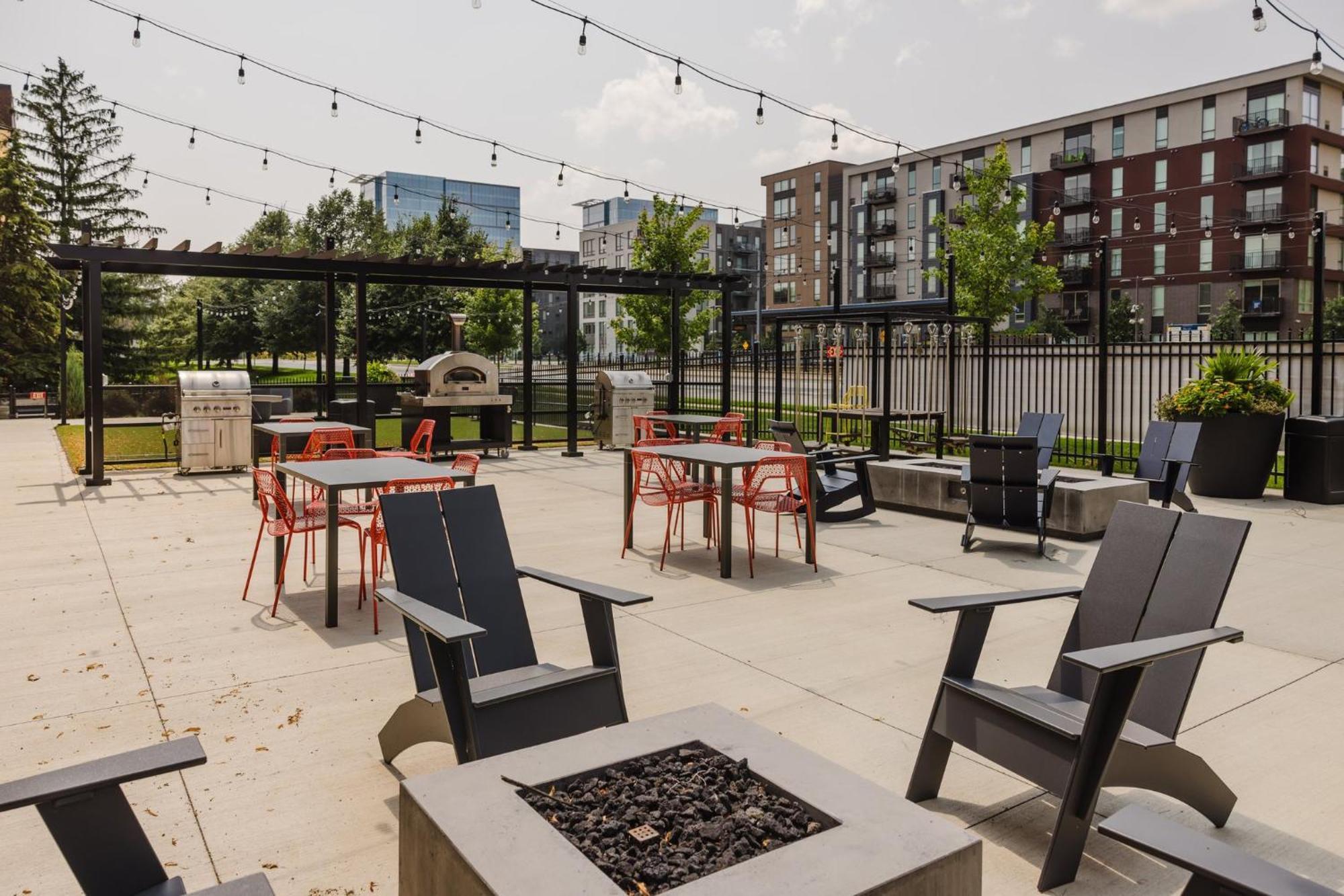 Crowne Plaza Suites Msp Airport - Mall Of America By Ihg Bloomington Exterior foto